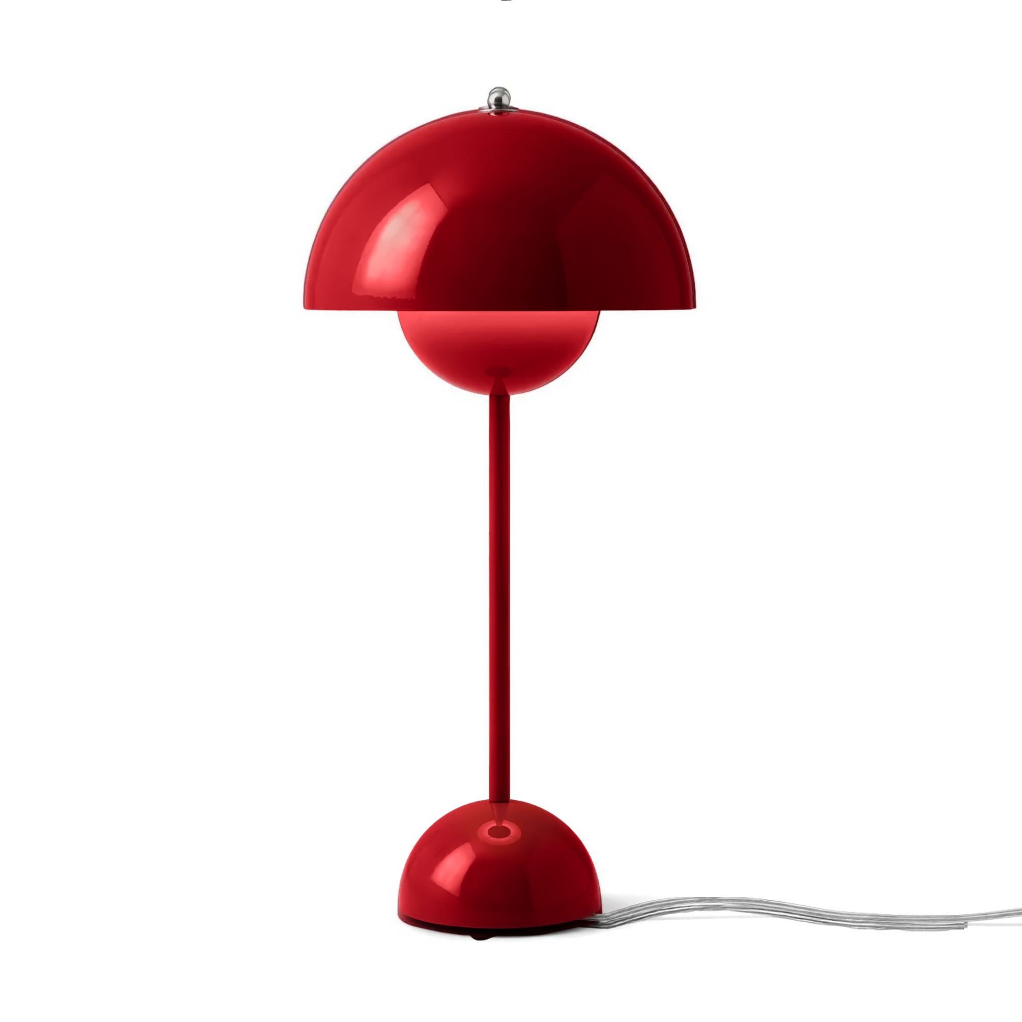&Tradition Flowerpot VP3 table lamp, vermilion red