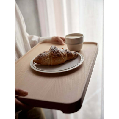 Zone Denmark Inu breakfast table