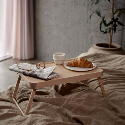 Zone Denmark Inu breakfast table