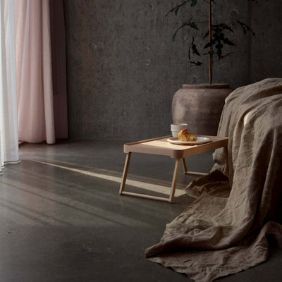 Zone Denmark Inu breakfast table