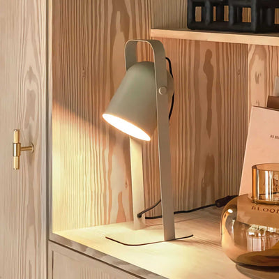 Villa Collection Nesvik Table Lamp, sand