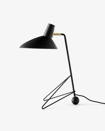 &Tradition Tripod HM9 table lamp