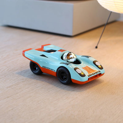 Playforever Zemonsta Klaus