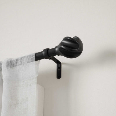 Umbra Helix Expandable Curtain Rod (107-305cm)