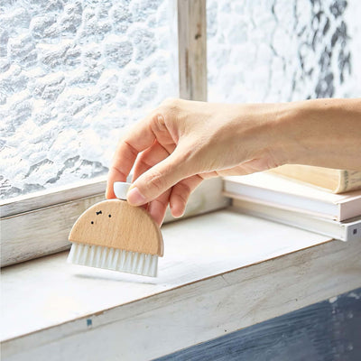 Miffy mini wooden desk brush