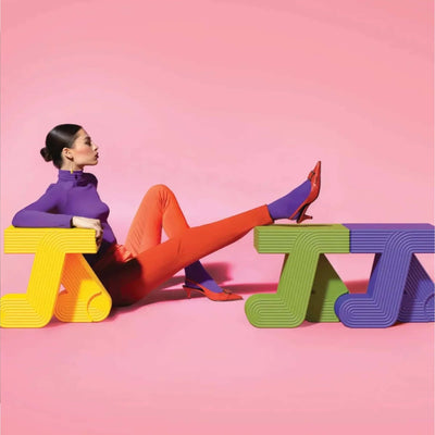 Qeeboo Walking table, ivory