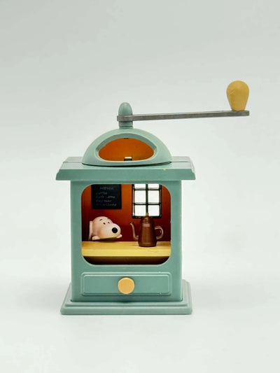 Re-Ment Peanuts Snoopy Antique Diorama Collection blind box