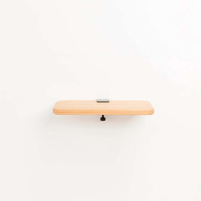 Tiptoe bracket wall shelf in solid oak, core edition
