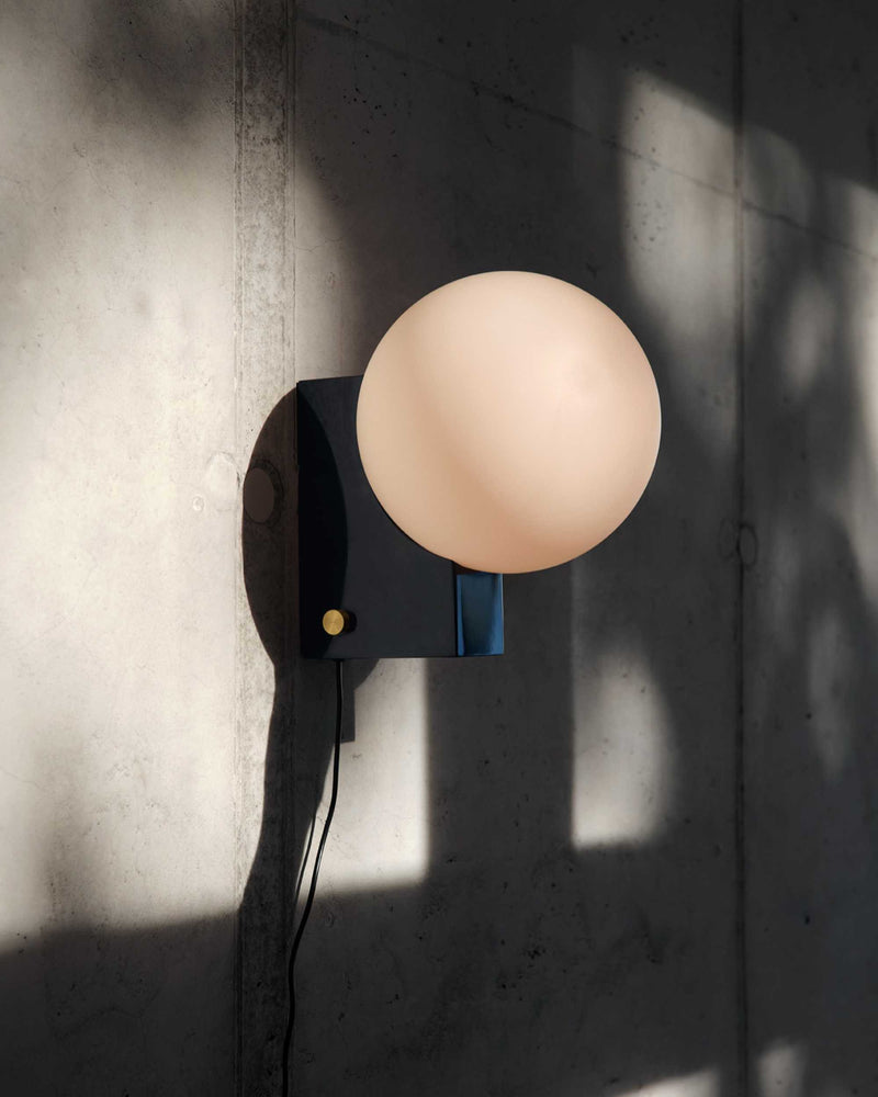 &Tradition SHY1 Journey table/wall lamp, Steel blue