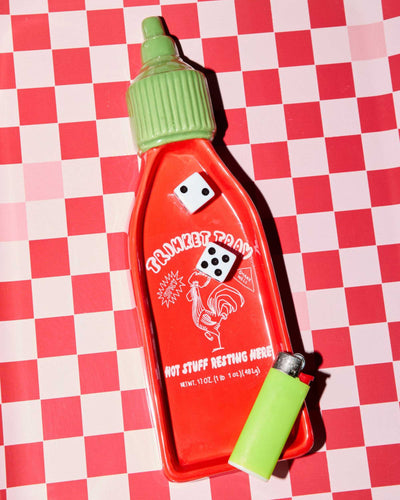 Doiy Corner Shop Tray, Sriracha