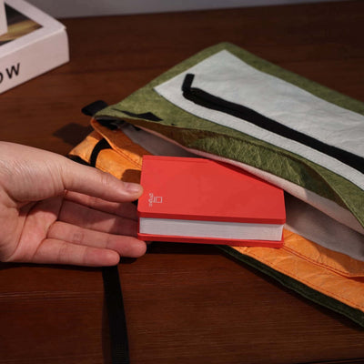 Gingko Palm Edition Super Mini smart book light, coral red