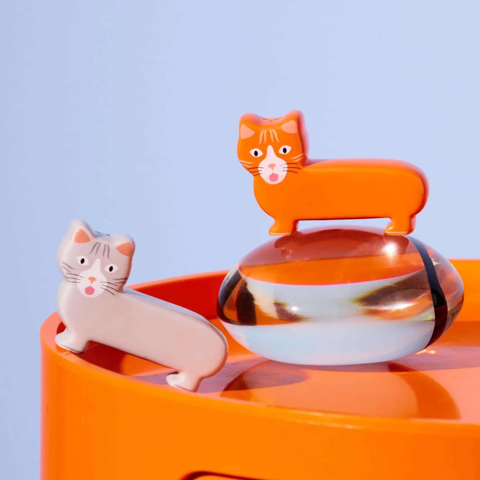 Fluid Market Cat salt & pepper