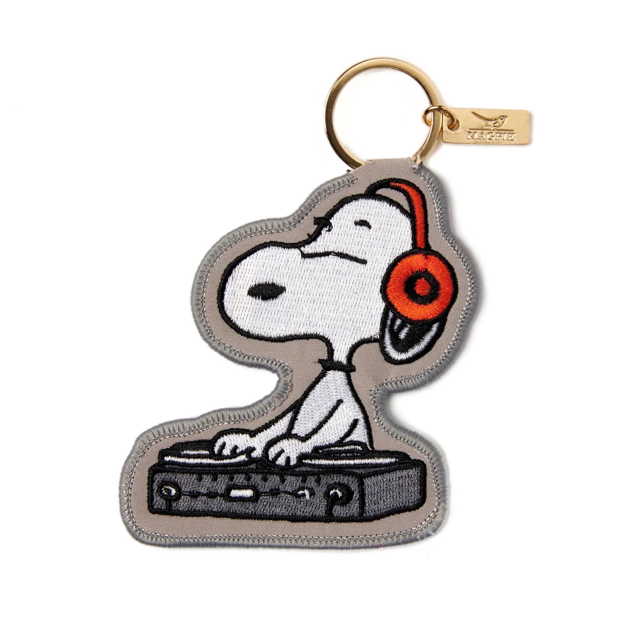 Peanuts x Magpie Snoopy key charm, DJ