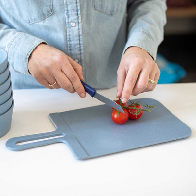 Koziol Snap S cutting board, blue