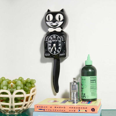 Kit-Cat Classic Clock