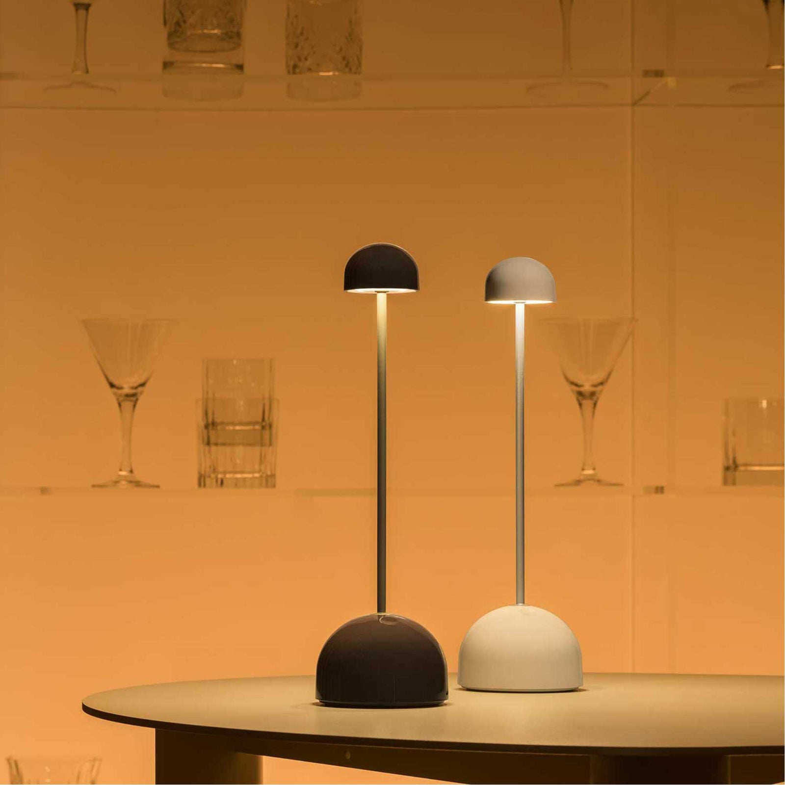 Marset Sips portable table lamp