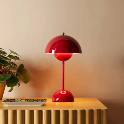 &Tradition Flowerpot VP9 rechargeable lamp