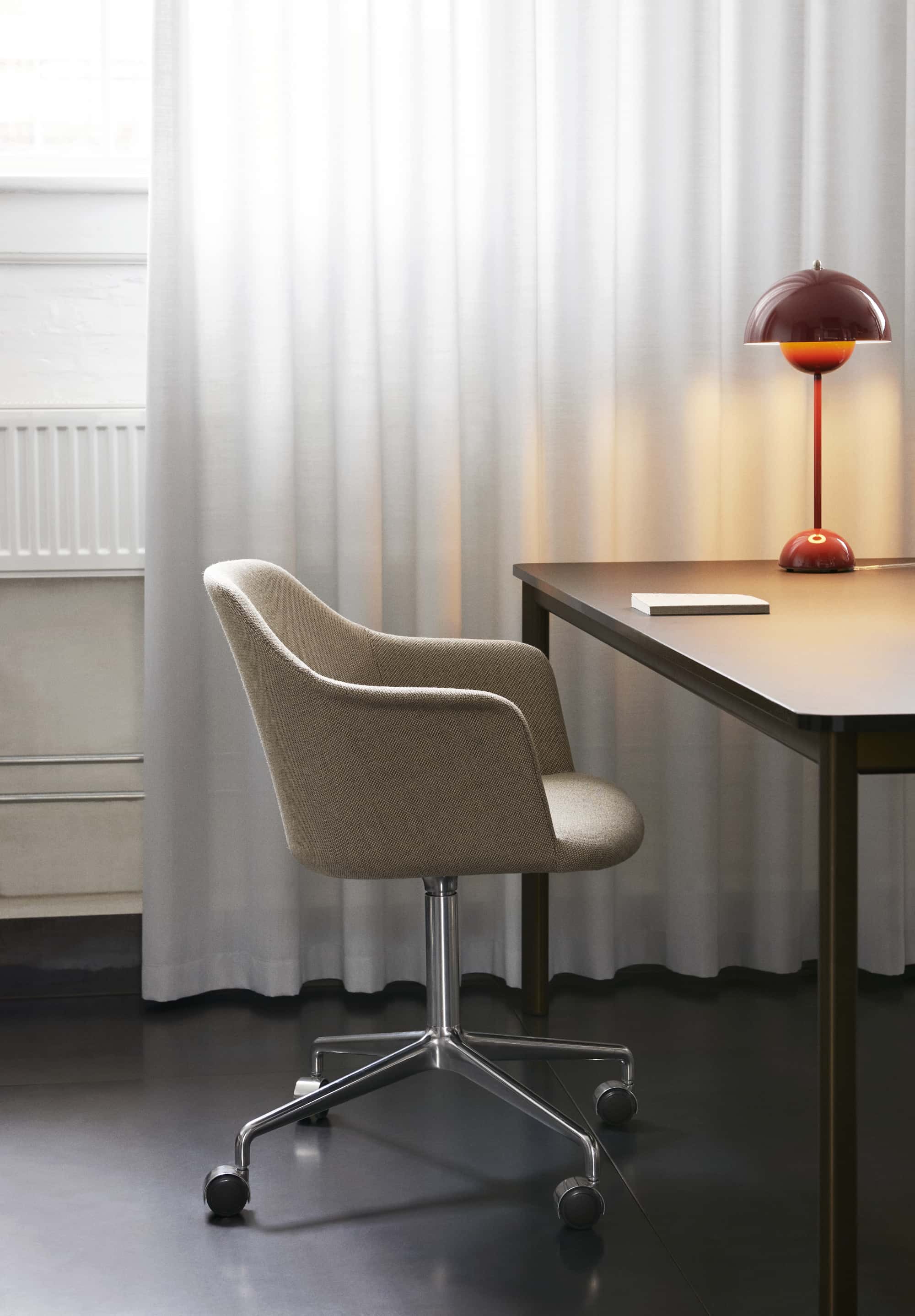 &Tradition Flowerpot VP3 table lamp