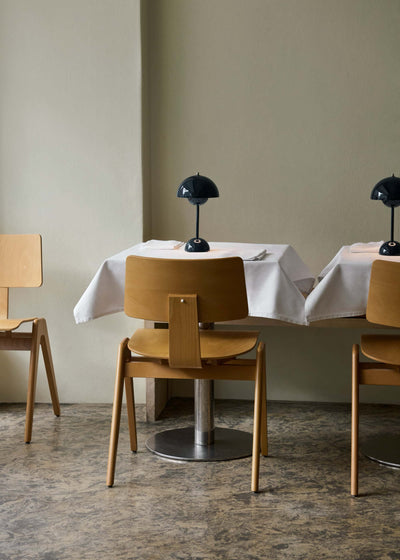 &Tradition Flowerpot VP9 rechargeable lamp, steel blue