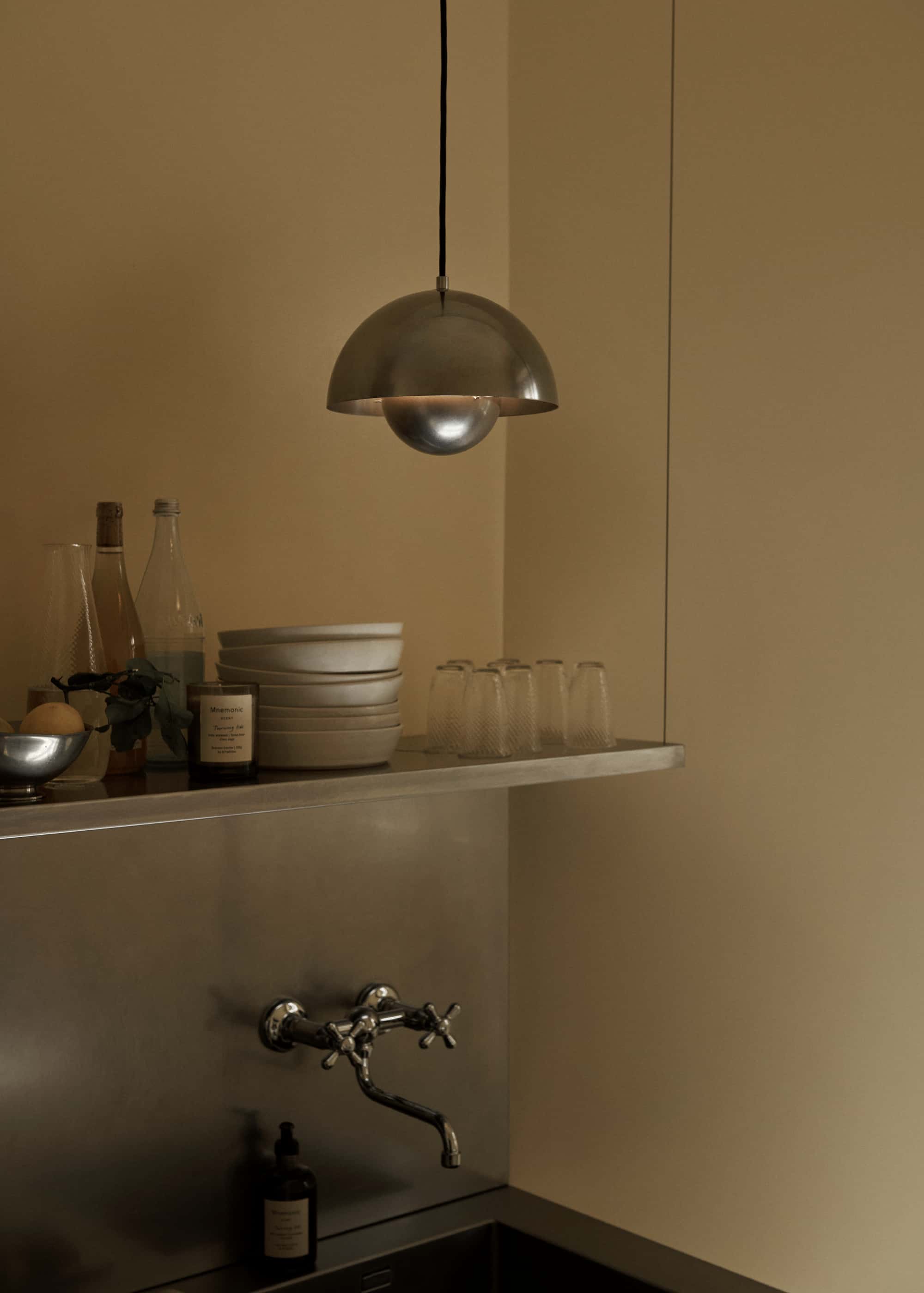 &Tradition Flowerpot VP10 pendant