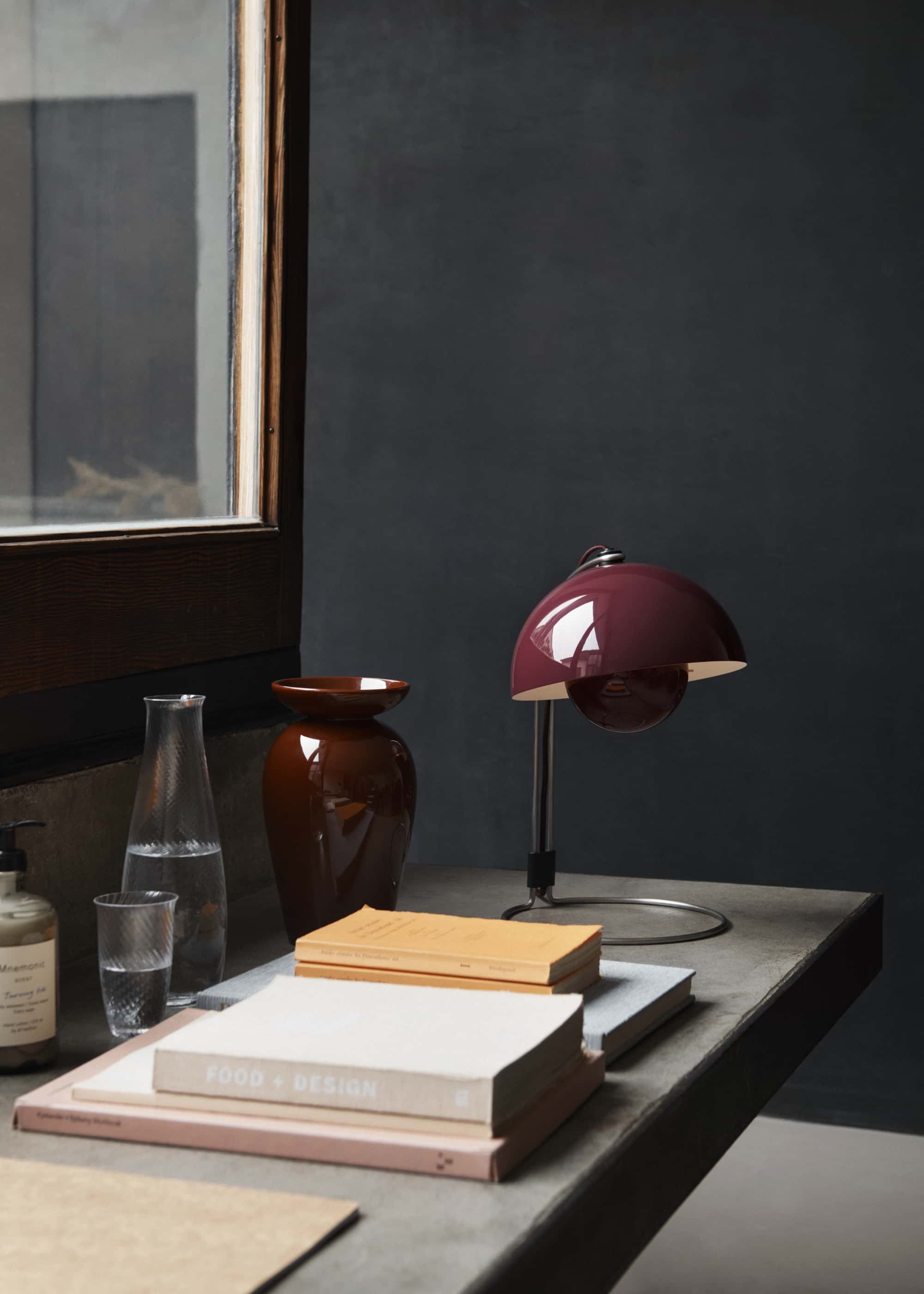 &Tradition Flowerpot VP4 table lamp