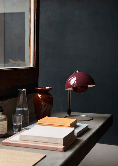 &Tradition Flowerpot VP4 table lamp