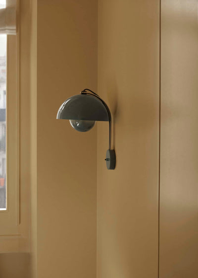 &Tradition Flowerpot VP8 wall lamp, mustard
