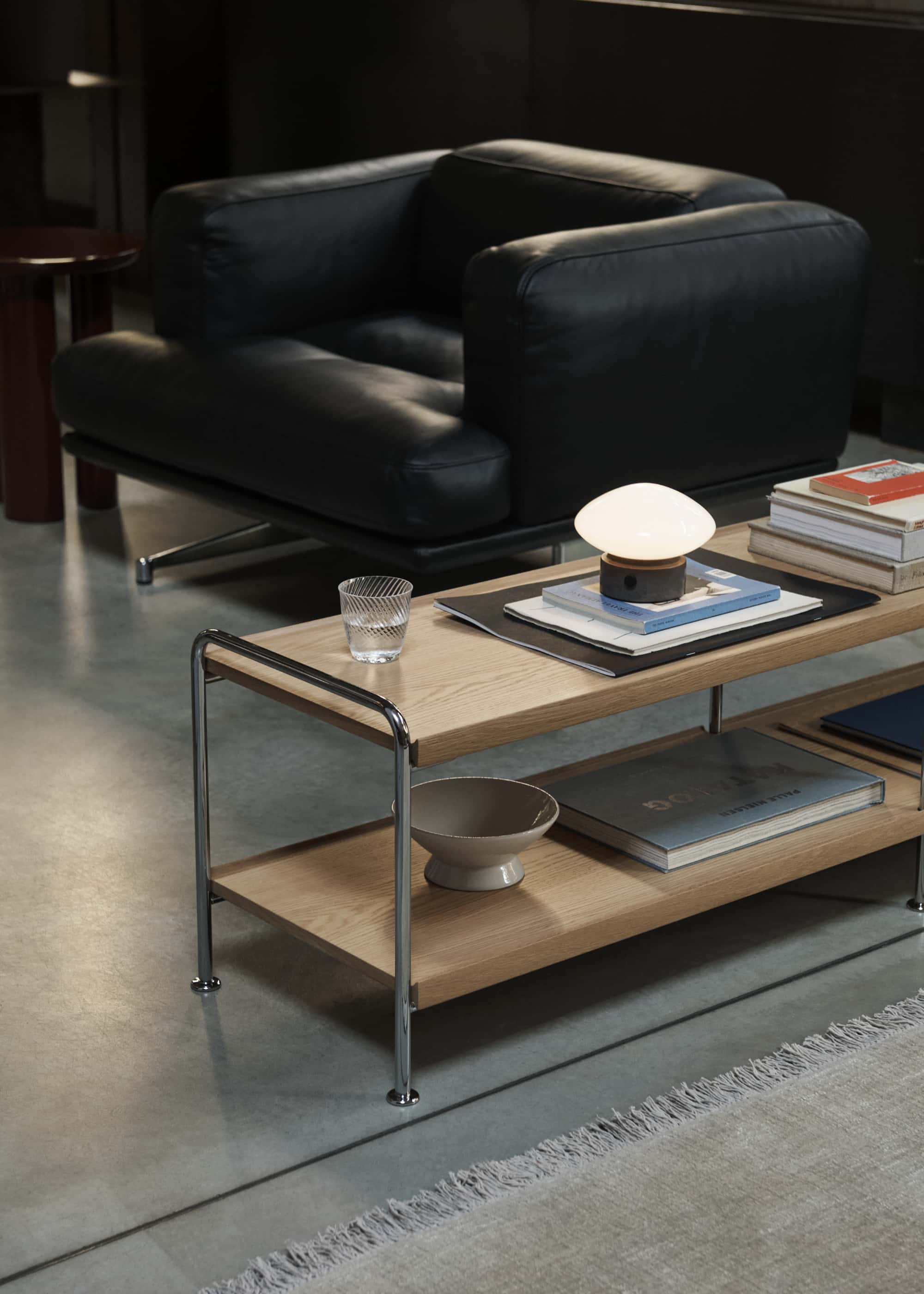 &Tradition Alima NDS4 console table
