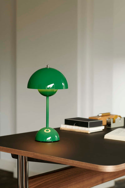 &Tradition Pavilion AV16 secretary desk