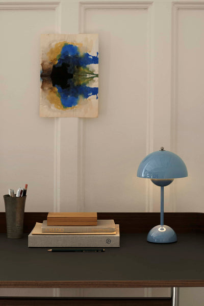 &Tradition Pavilion AV17 secretary desk
