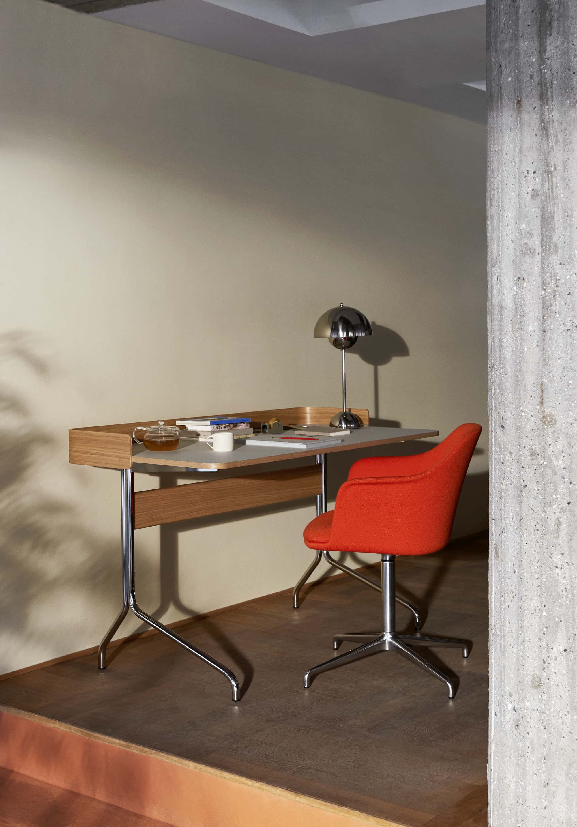 &Tradition Pavilion AV17 secretary desk
