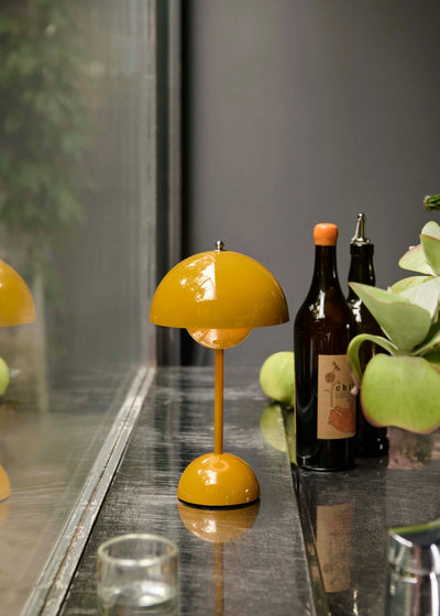 &Tradition Flowerpot VP9 portable table lamp, mustard