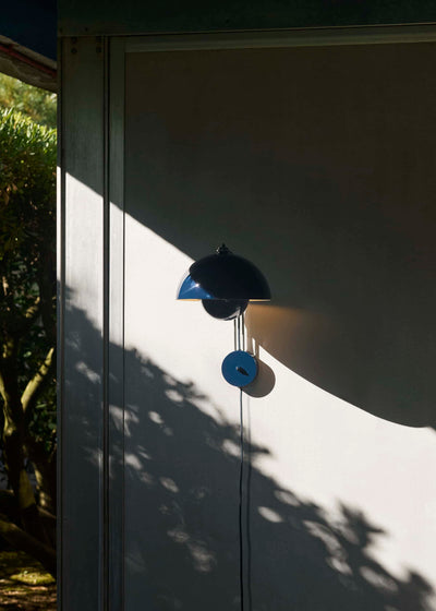 &Tradition Flowerpot VP8 wall lamp, mustard