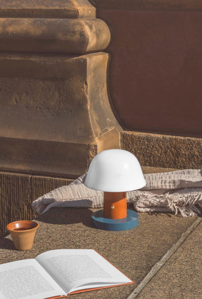 &Tradition Setago JH27 rechargeable lamp, rust/thunder