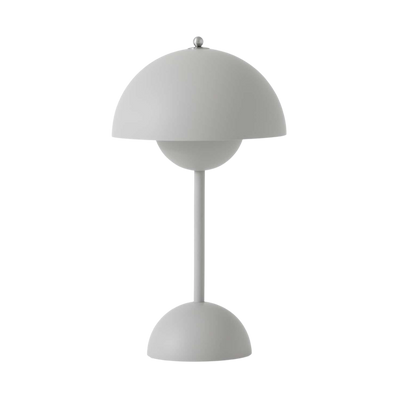&Tradition Flowerpot VP9 portable table lamp, matt light grey
