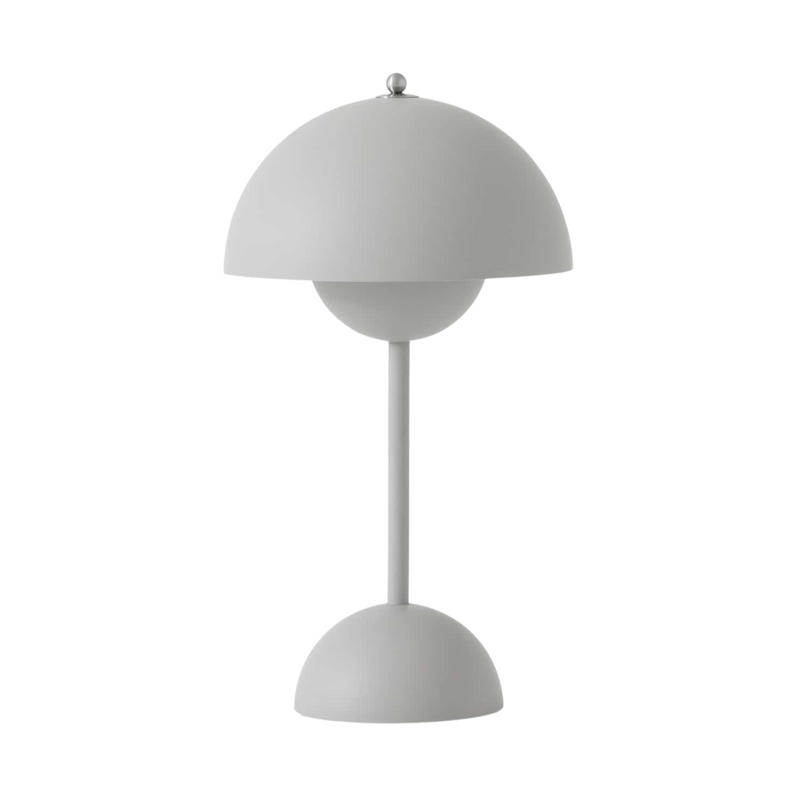 &Tradition Flowerpot VP9 portable table lamp, matt light grey