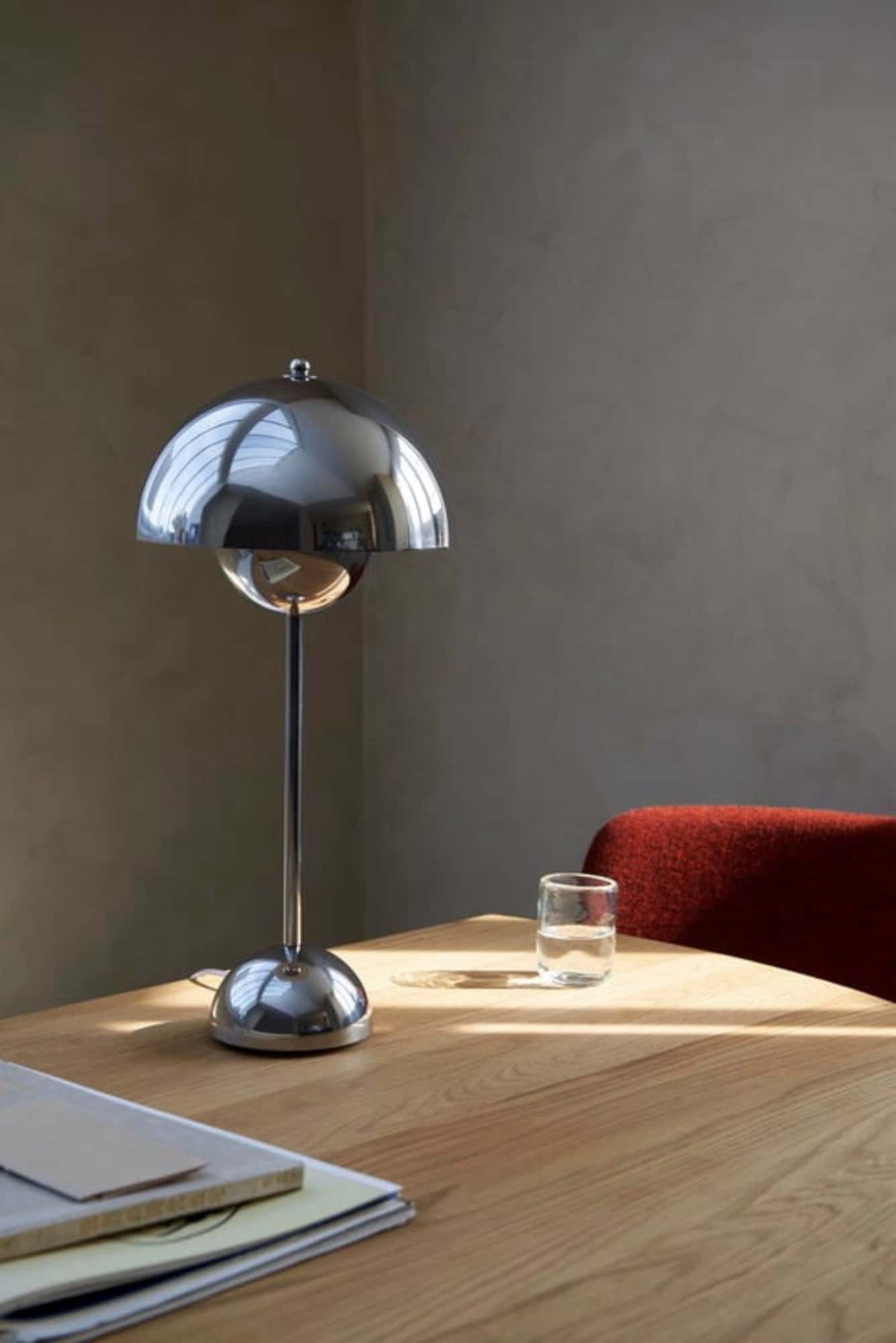 &Tradition Flowerpot VP3 table lamp, chrome