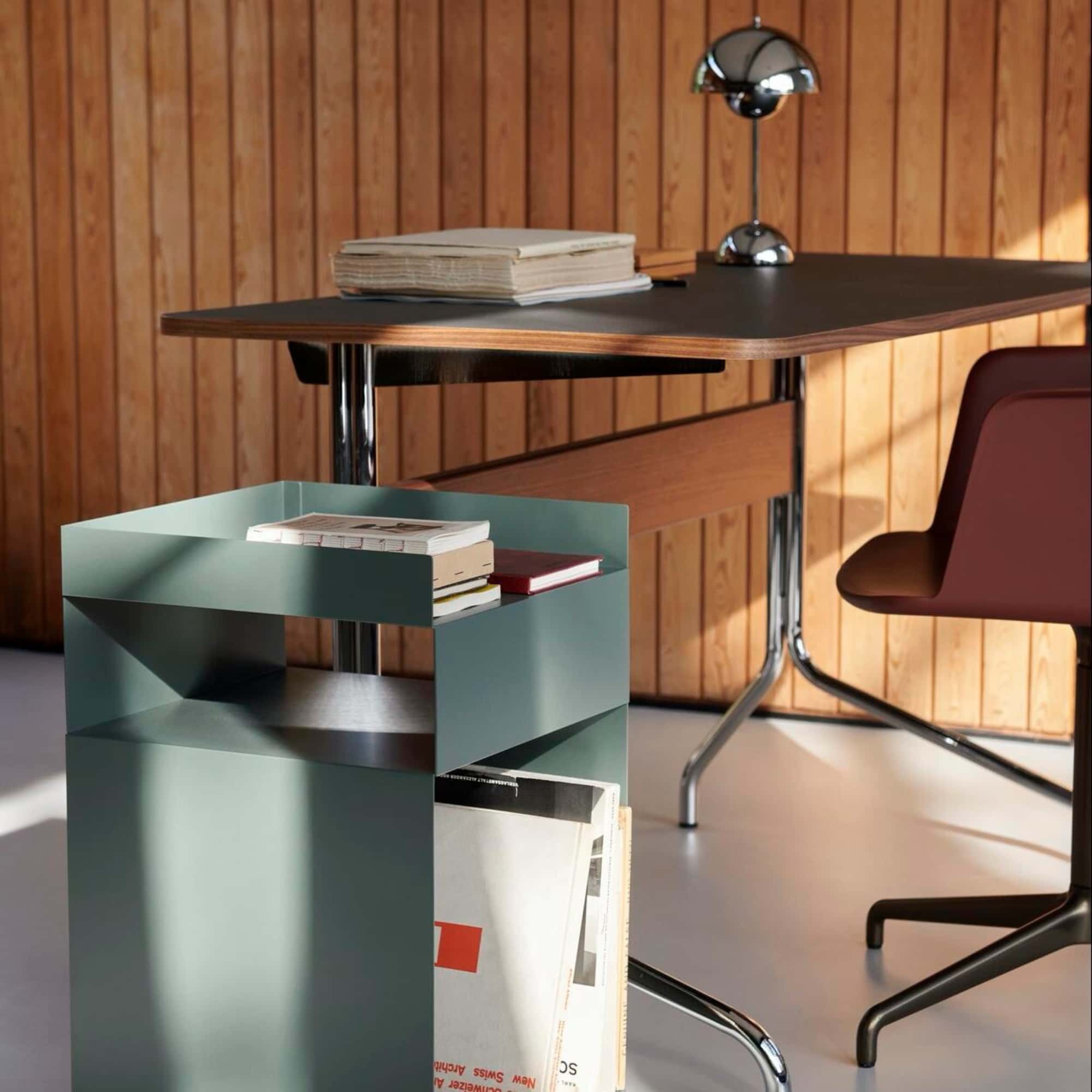 &Tradition Rotate SC73 side table, hunter