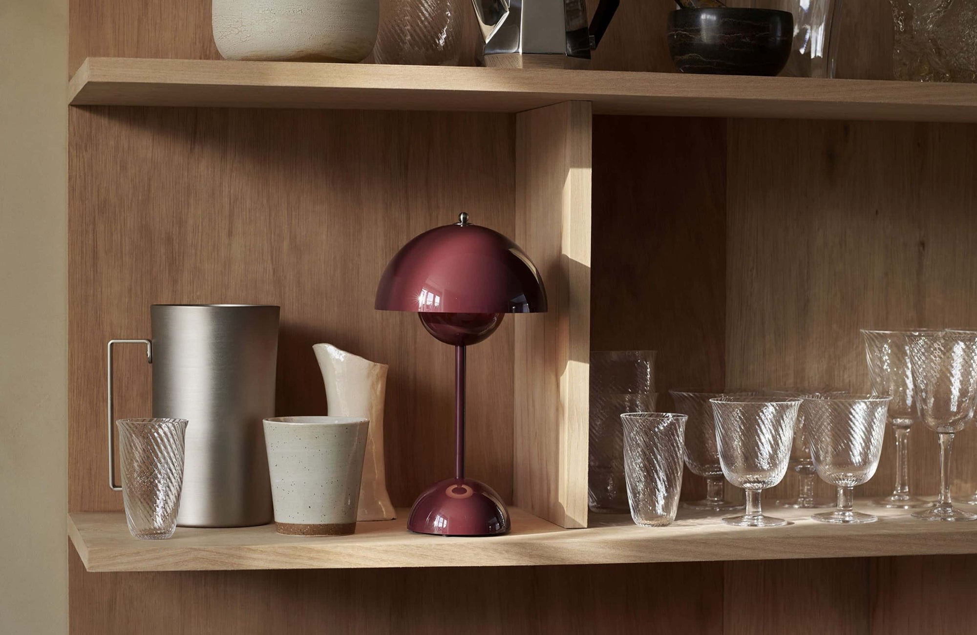 &Tradition Flowerpot VP9 Rechargeable Lamp, Dark Plum