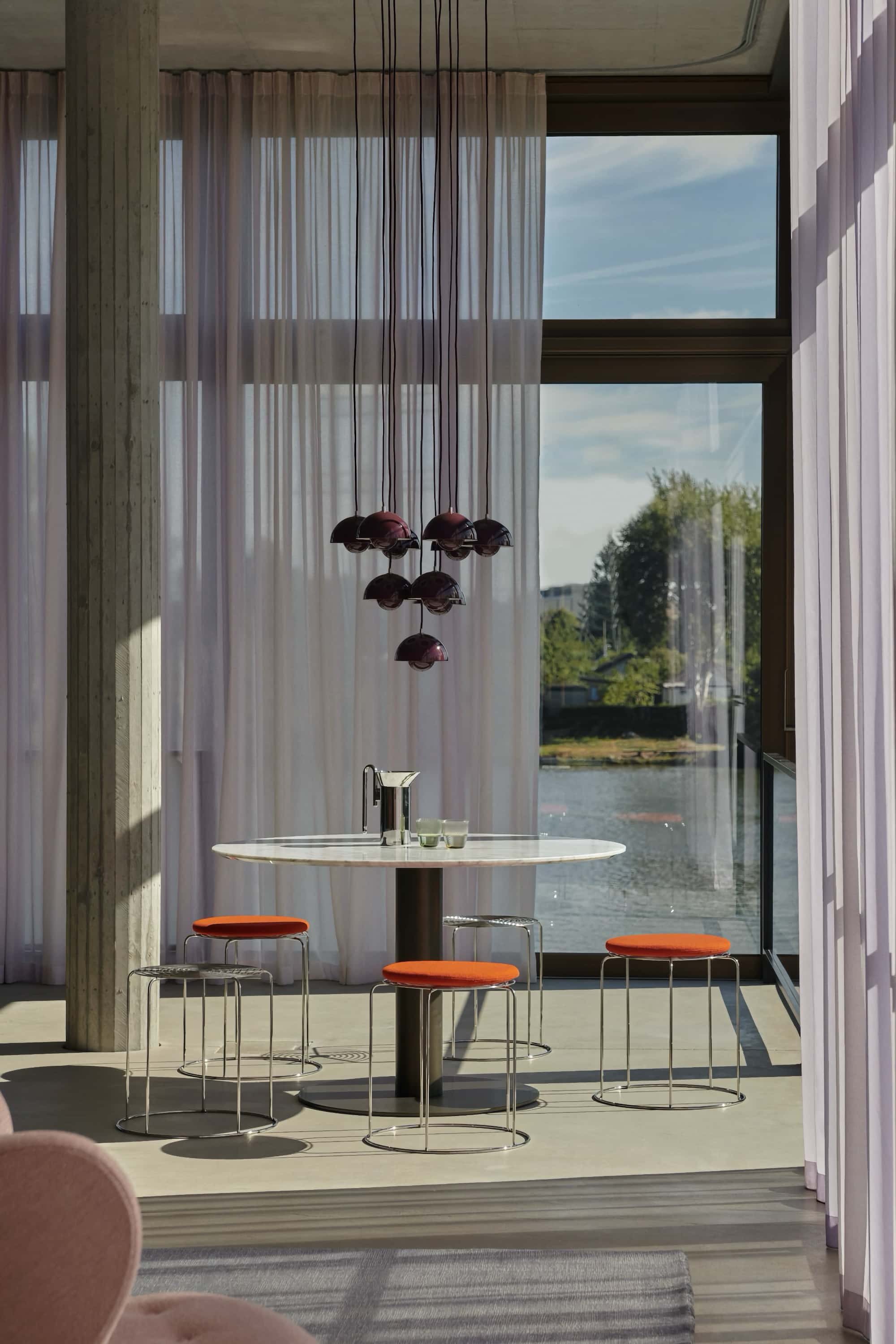 refurbished | &Tradition Wire VP11 stool, hallingdal 600/stainless steel