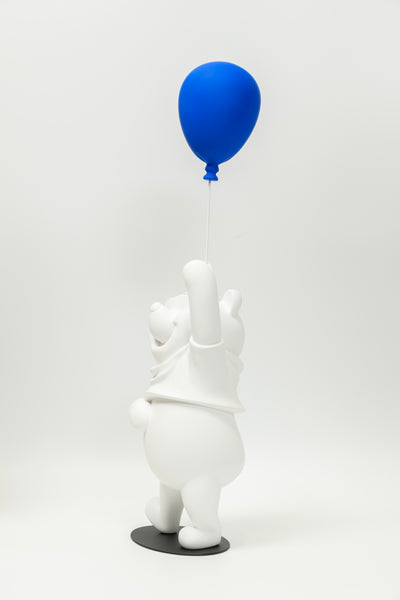 refurbished | Leblon Delienne Winnie The Pooh 52cm, matt white & blue