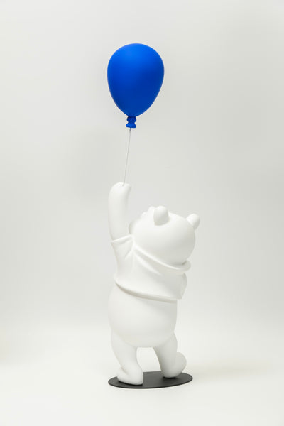 refurbished | Leblon Delienne Winnie The Pooh 52cm, matt white & blue