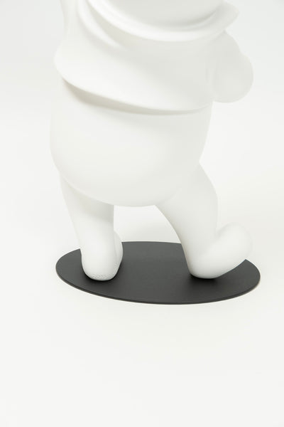 refurbished | Leblon Delienne Winnie The Pooh 52cm, matt white & blue