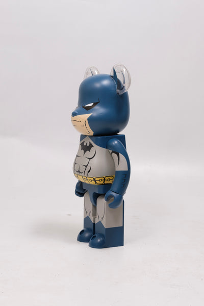 ex-display | BE@RBRICK Batman (Hush Ver.) 1000%