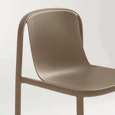 Blu Dot Decade chair, mouse