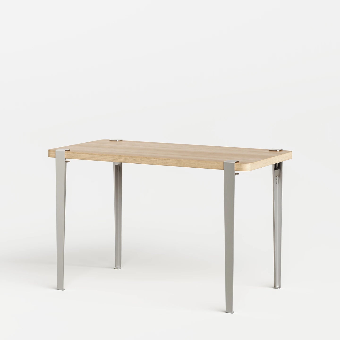 Tiptoe Dining table in eco-certified wood,core edition