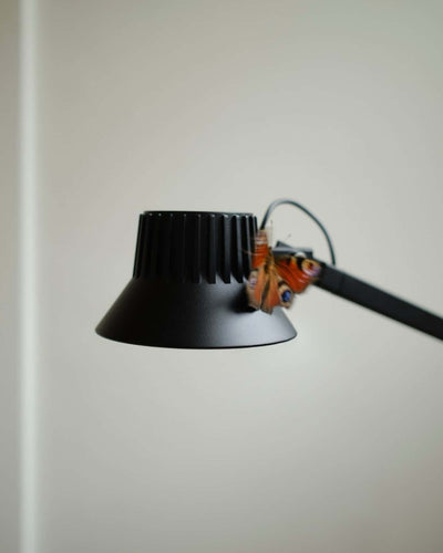 Muuto Dedicate Table Lamp