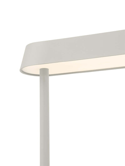 Muuto Linear Mounted Lamp