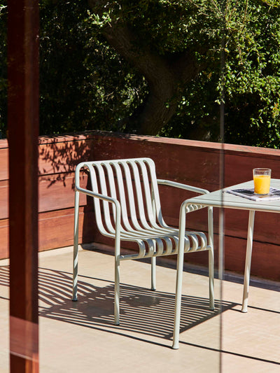 Hay Palissade table