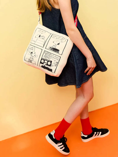 Bon Ton Toys x Peanuts Comic Strip Pillow